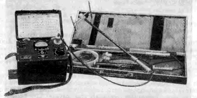 отечественный прибор 60-х годов ИЭМП-1 для измерения элетромагнитных полей